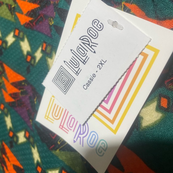 LuLaRoe Cassie Skirt - Picture 3 of 5